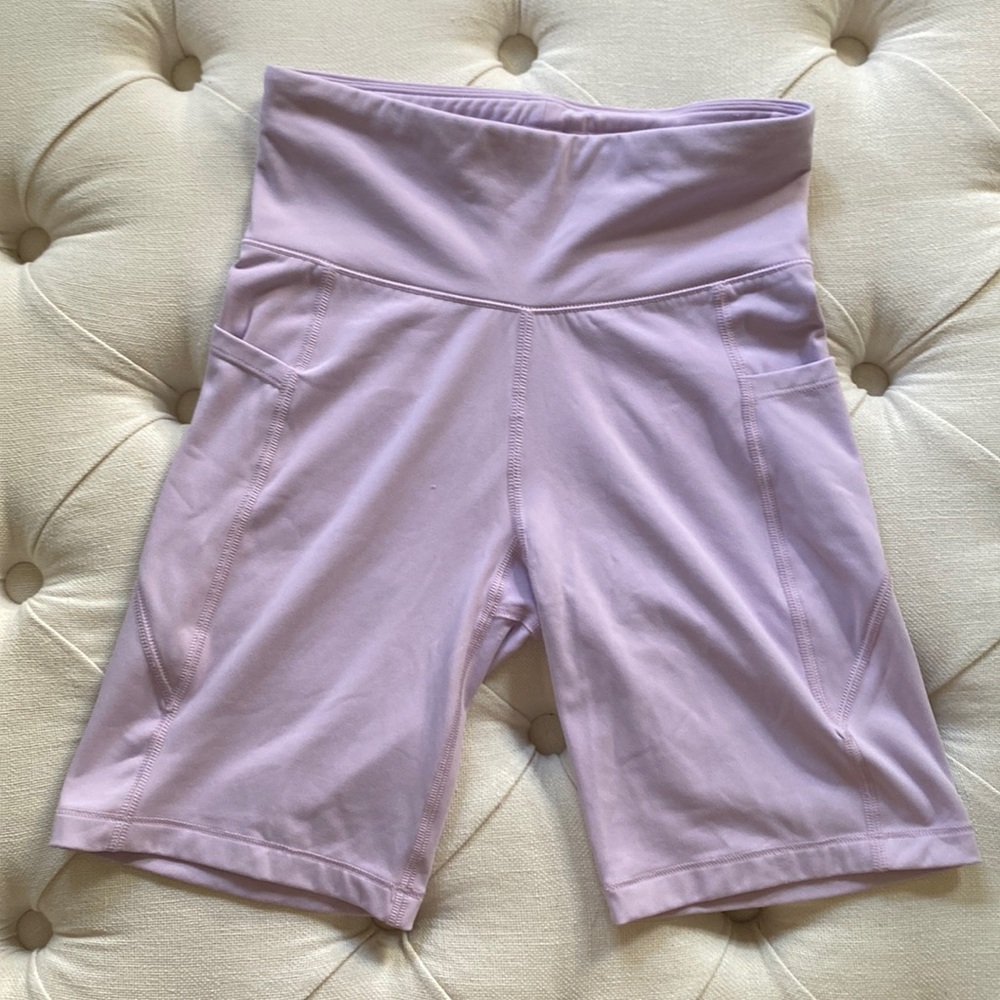 Aero Biker Shorts ✨